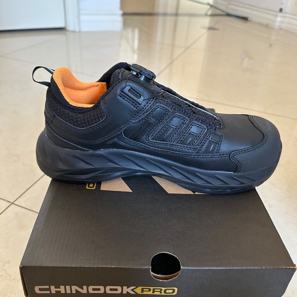 NWT Men’s Chinook Pro Safety Mid Composite Toe Boots main image 4